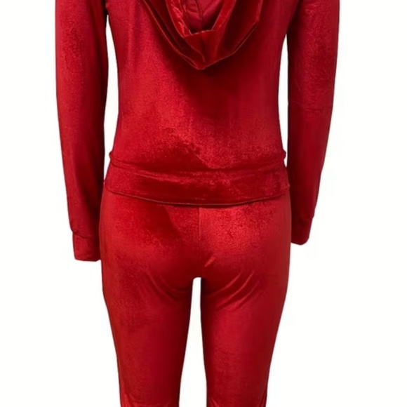 Red velour two piece set - Picture 3 of 3